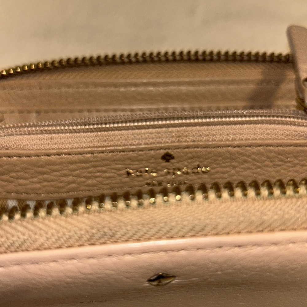 Kate Spade Wallet - Picture 4 of 5